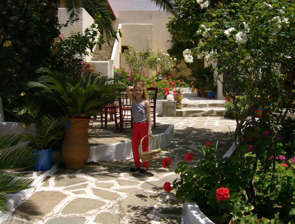 Villa Rena Батси Экстерьер фото