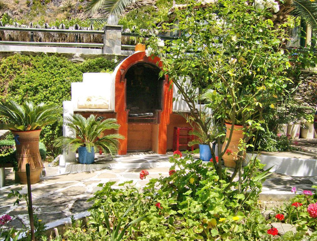 Villa Rena Батси Экстерьер фото